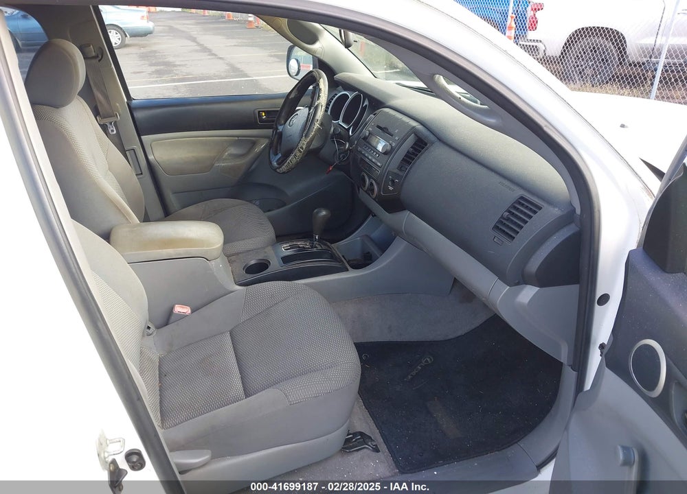 2005 TOYOTA TACOMA PRERUNNER V6 VIN: 5TETU62N55Z086801