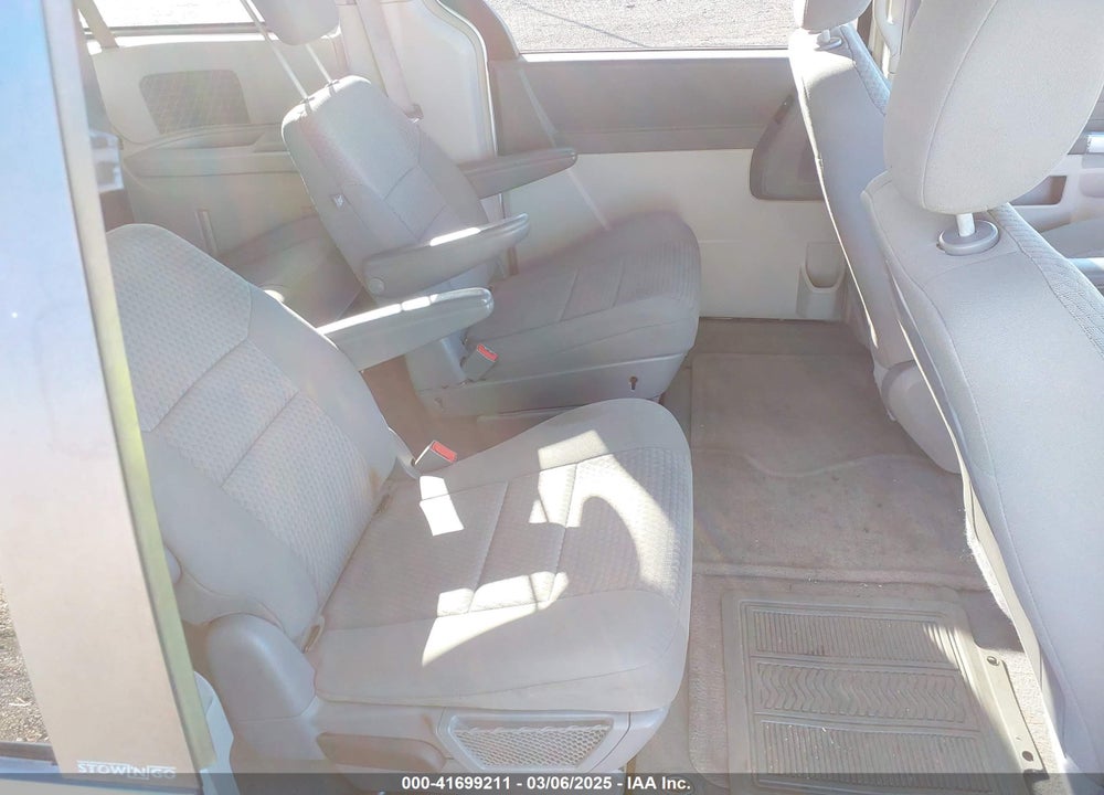 2008 CHRYSLER TOWN & COUNTRY TOURING VIN: 2A8HR54P58R671770