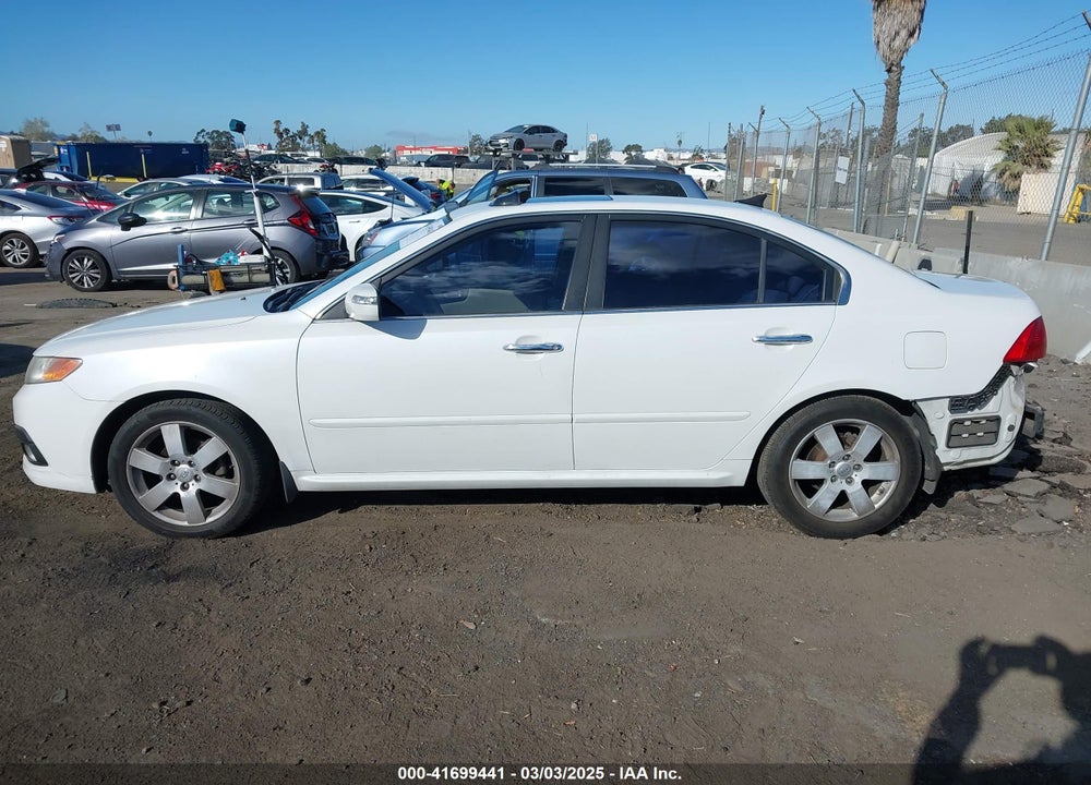 2010 KIA OPTIMA EX VIN: KNAGH4A83A5408223