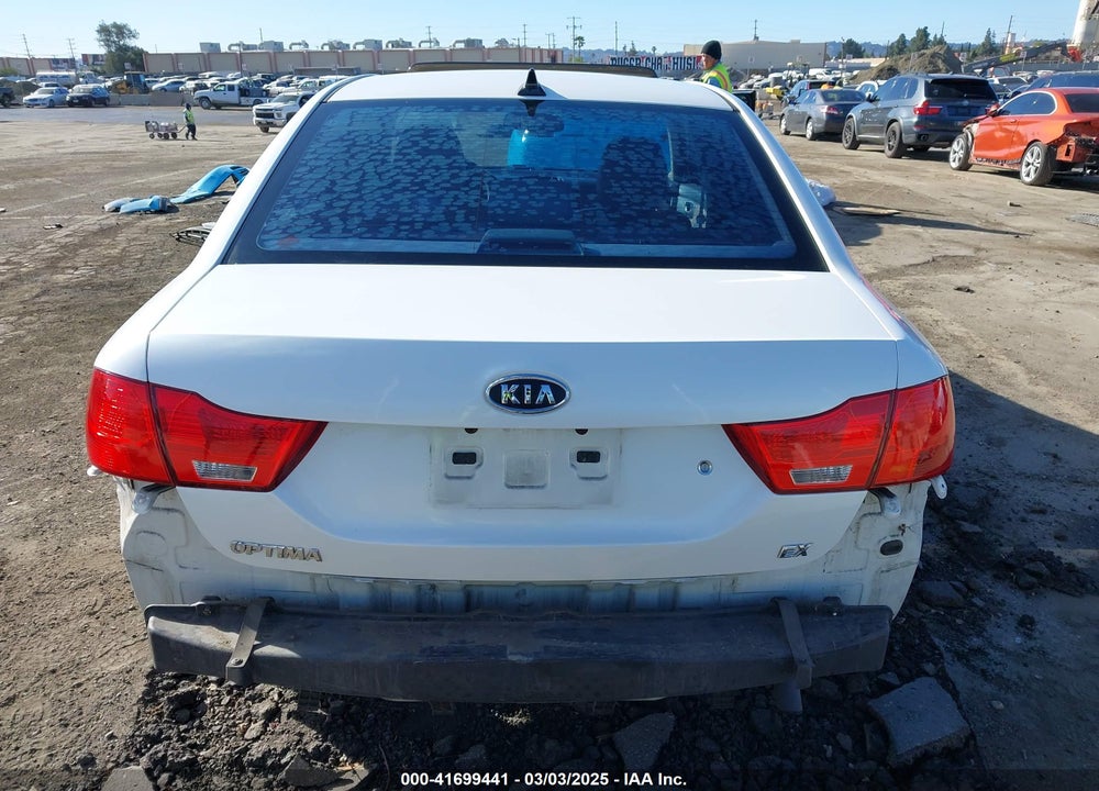 2010 KIA OPTIMA EX VIN: KNAGH4A83A5408223
