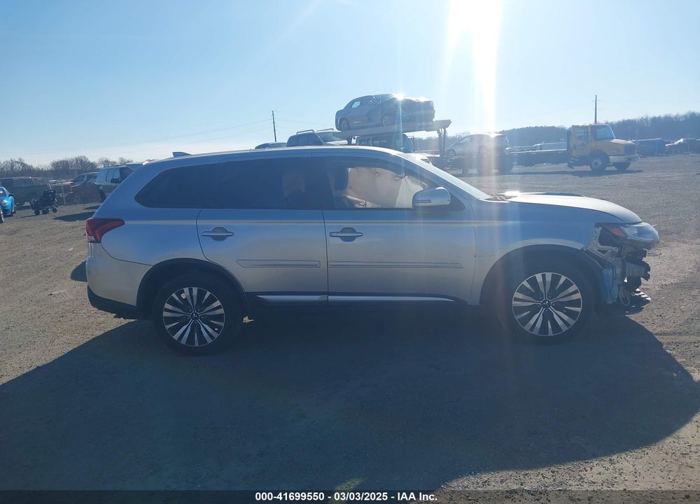 2020 MITSUBISHI OUTLANDER VIN: JA4AD3A38LZ003158