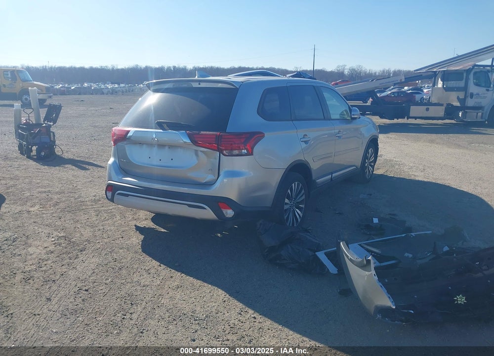 2020 MITSUBISHI OUTLANDER VIN: JA4AD3A38LZ003158