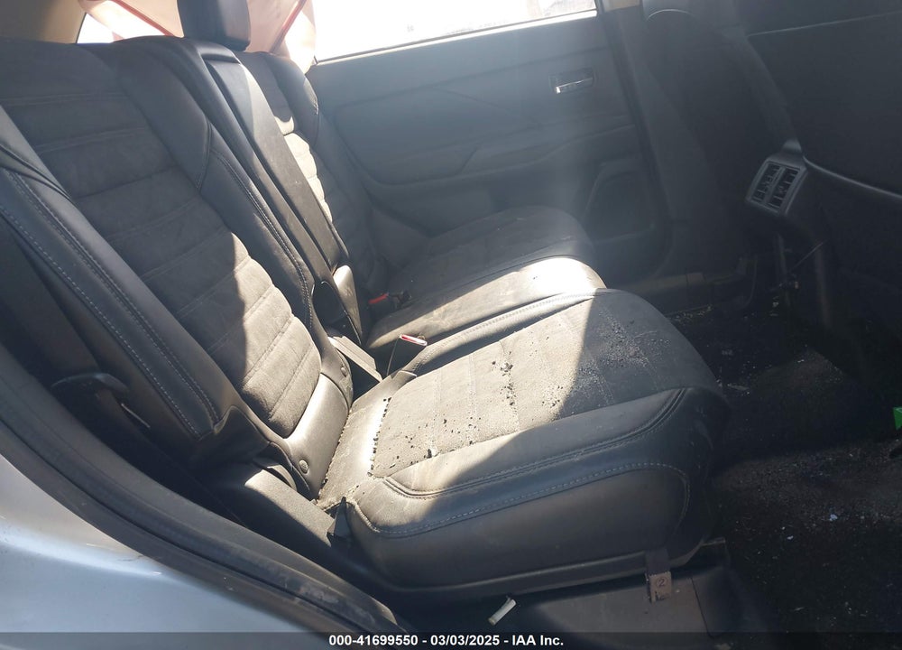 2020 MITSUBISHI OUTLANDER VIN: JA4AD3A38LZ003158