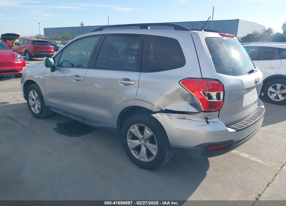 2015 SUBARU FORESTER VIN: JF2SJAGC0FH429811