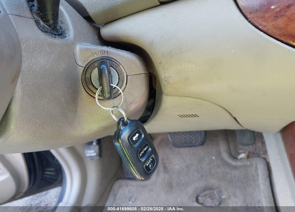 2003 TOYOTA CAMRY XLE V6 VIN: 4T1BF30K13U061246