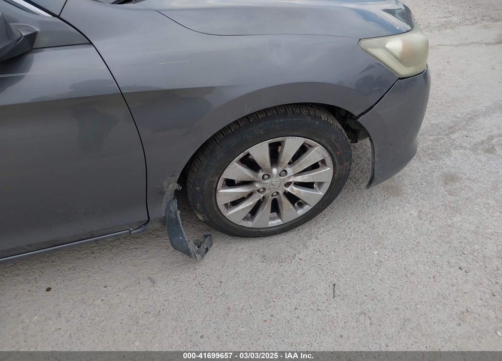 2013 HONDA ACCORD VIN: 1HGCR2F84DA100549