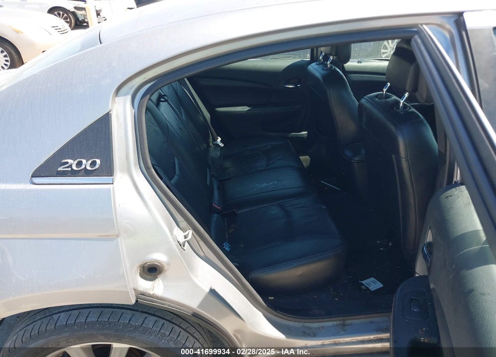 2014 CHRYSLER 200 VIN: 1C3CCBCG0EN172326