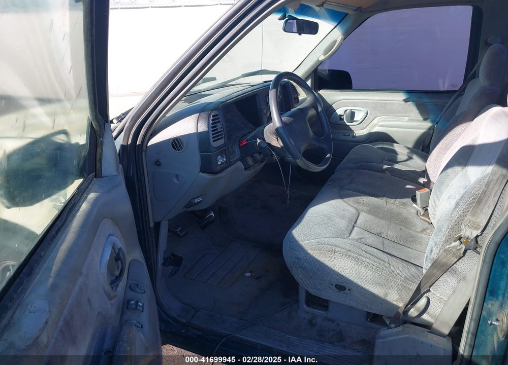 1995 CHEVROLET GMT-400 C1500 VIN: 1GCEC14K2SZ260851