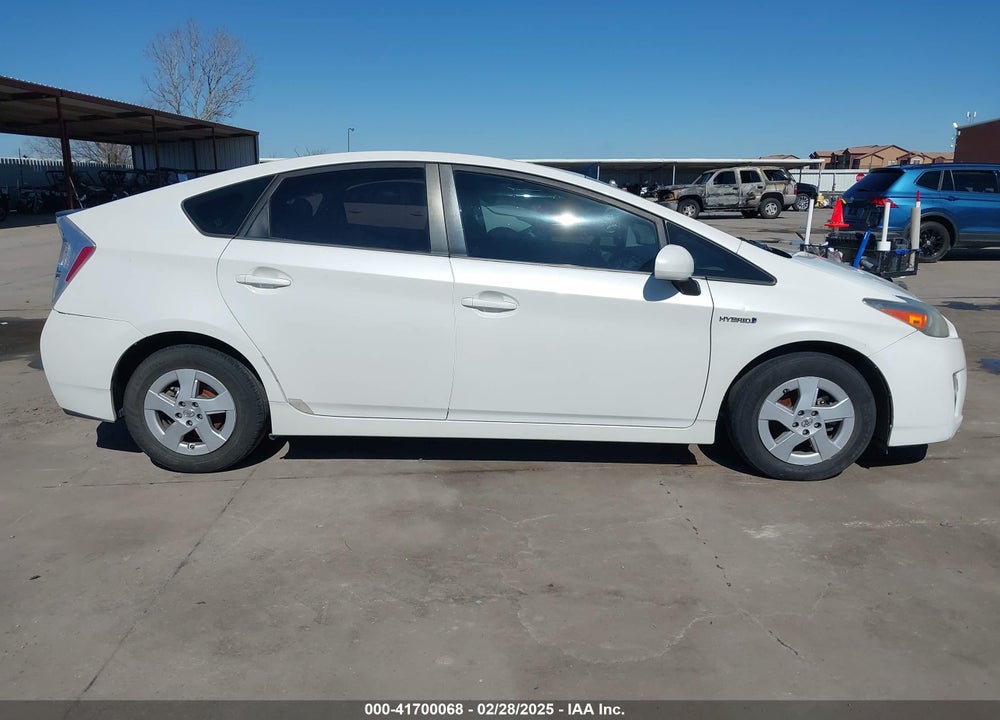 2011 TOYOTA PRIUS VIN: JTDKN3DU2B0280810