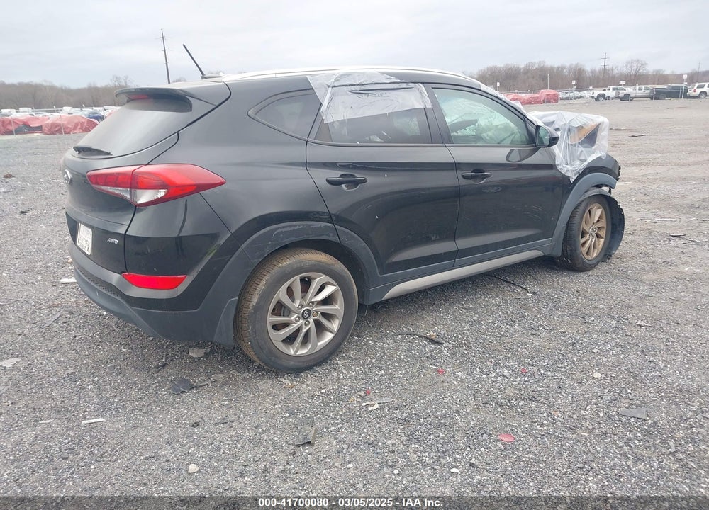 2017 HYUNDAI TUCSON VIN: KM8J3CA40HU263281