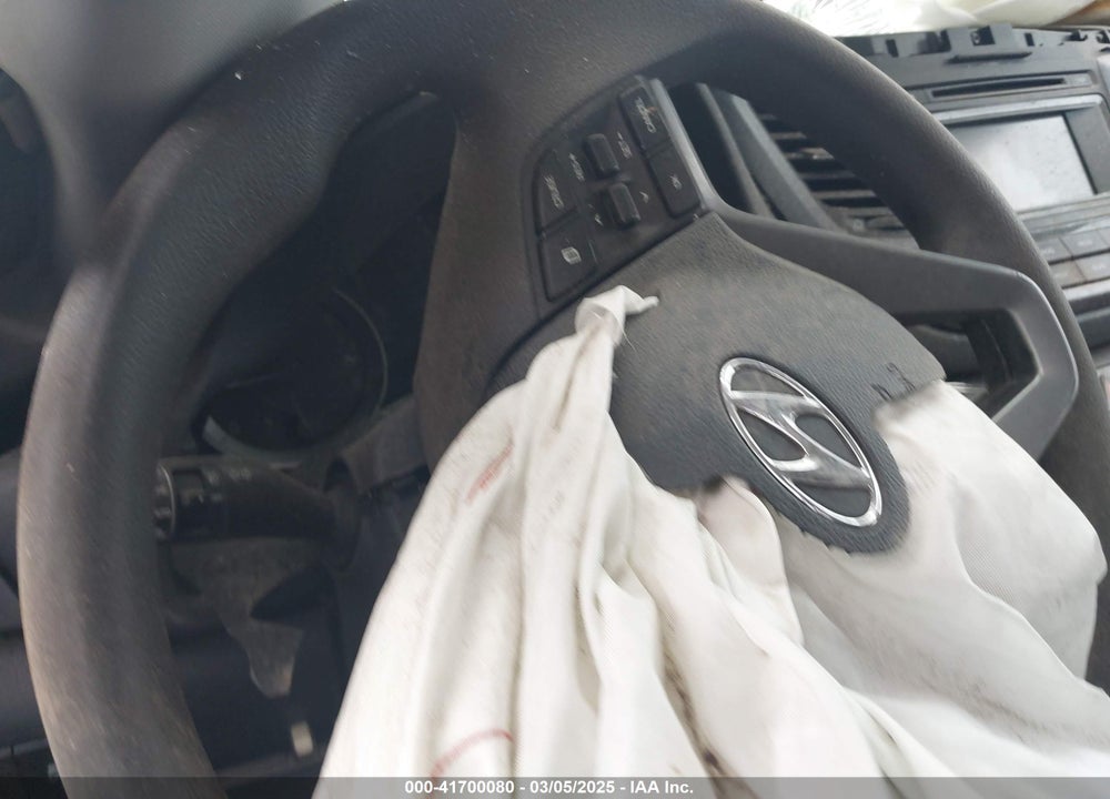 2017 HYUNDAI TUCSON VIN: KM8J3CA40HU263281