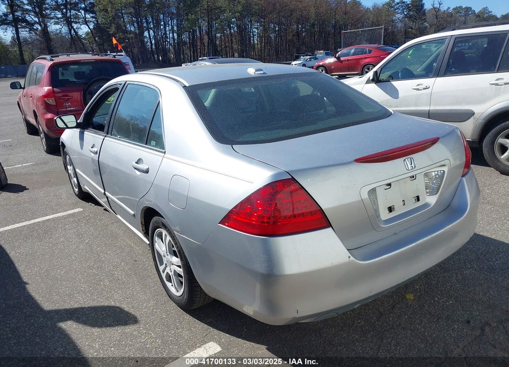 2007 HONDA ACCORD VIN: 1HGCM567X7A105489