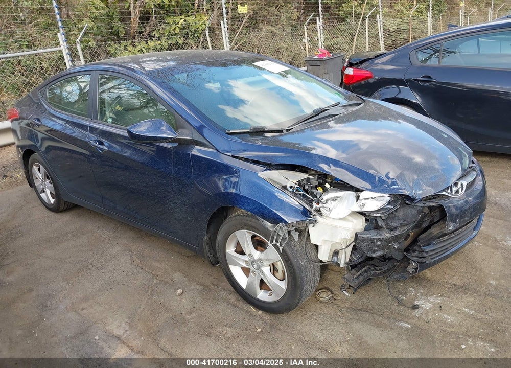 2013 HYUNDAI ELANTRA GLS VIN: KMHDH4AE6DU529118