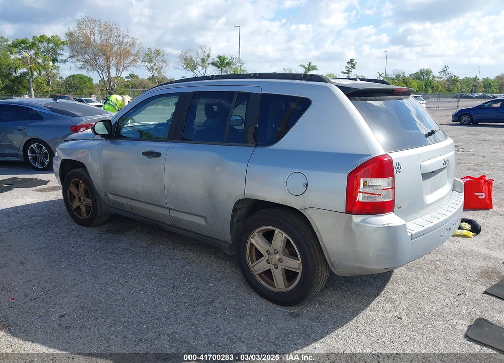2007 JEEP COMPASS VIN: 1J8FT47W57D185807