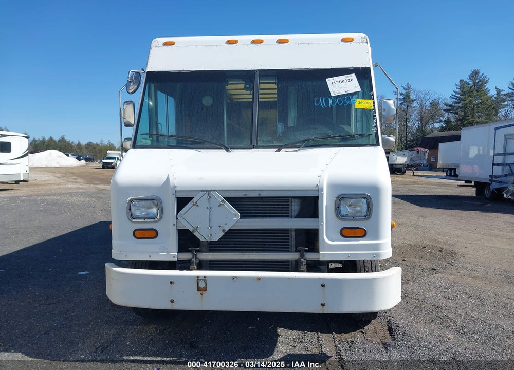 2006 FREIGHTLINER CHASSIS M LINE WALK-IN VAN VIN: 4UZAANBW16CW06586