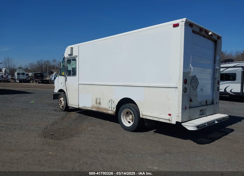 2006 FREIGHTLINER CHASSIS M LINE WALK-IN VAN VIN: 4UZAANBW16CW06586