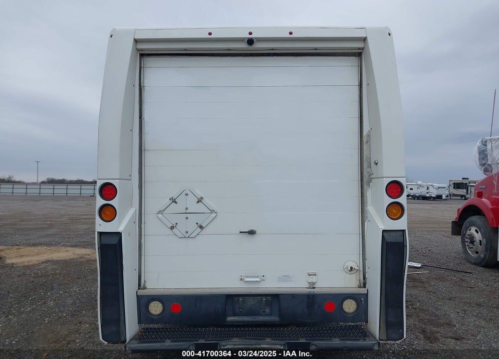 2013 ISUZU COMMERCIAL VAN VIN: JALB4T174D7W00297