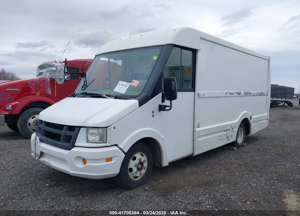 2013 ISUZU COMMERCIAL VAN VIN: JALB4T174D7W00297