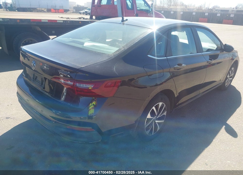 2024 VOLKSWAGEN JETTA VIN: 3VW5M7BUXRM050284