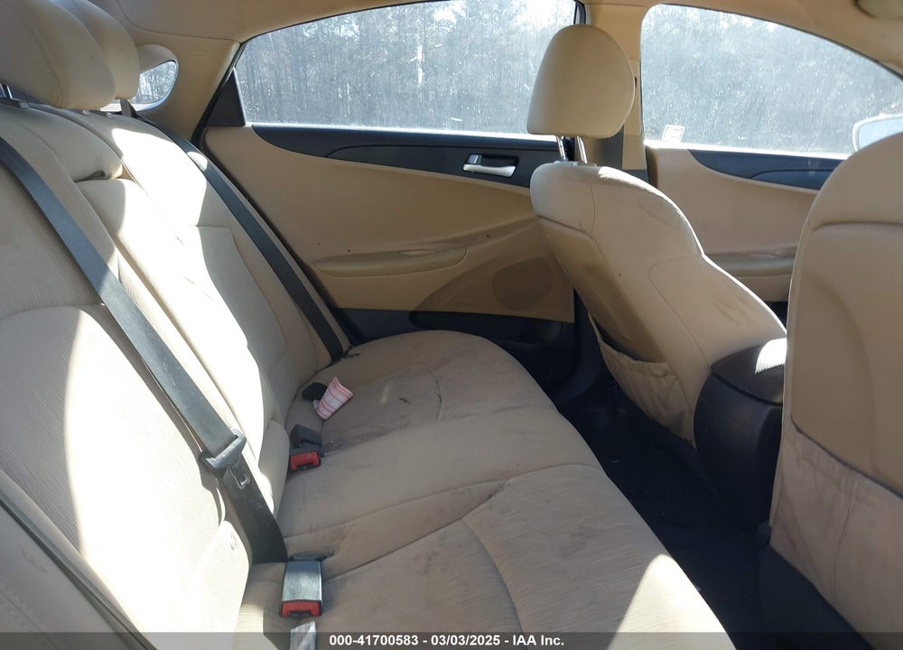 2012 HYUNDAI SONATA VIN: 5NPEB4AC4CH386266