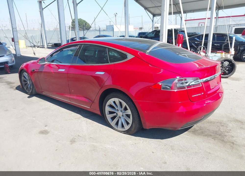 2016 TESLA MODEL S VIN: 5YJSA1E22GF174654