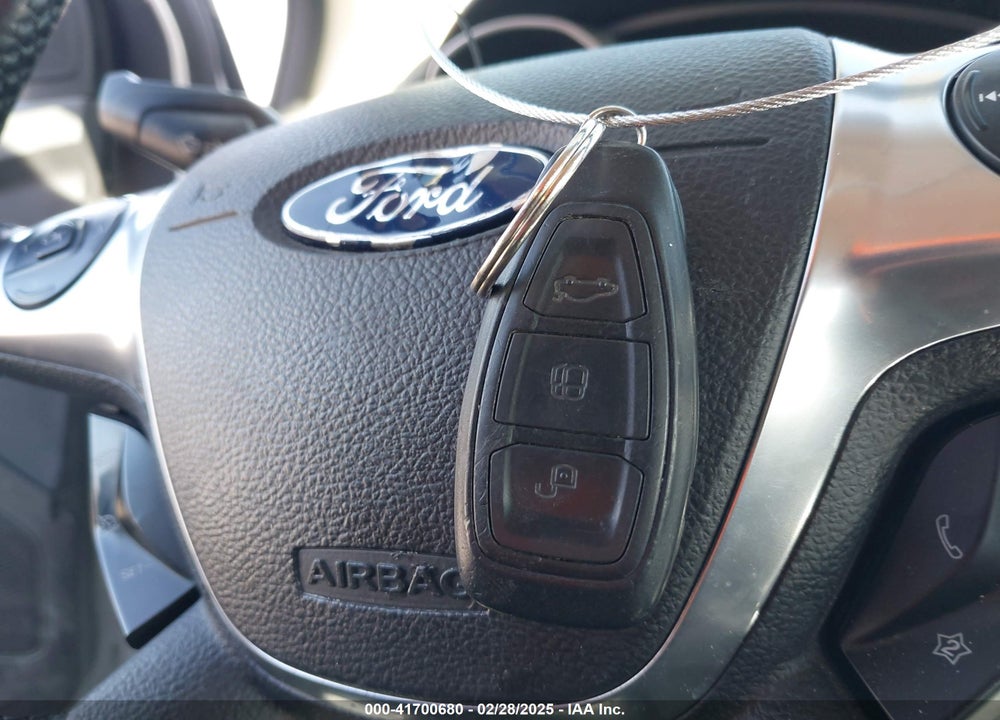 2012 FORD FOCUS VIN: 1FAHP3N24CL267418