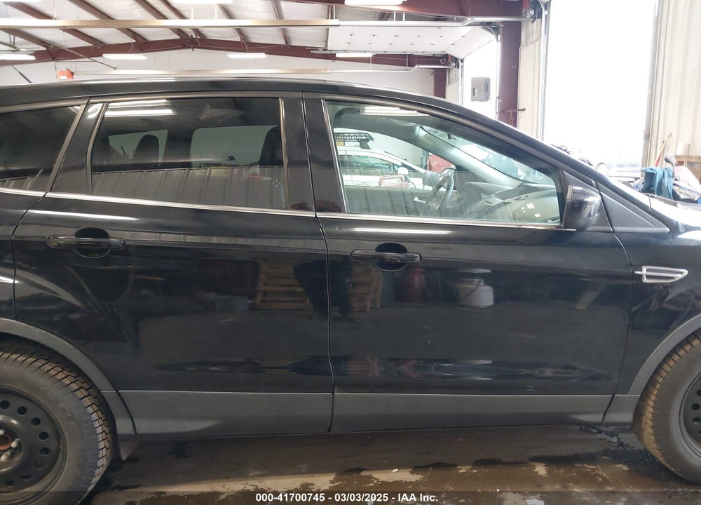 2016 FORD ESCAPE VIN: 1FMCU0G79GUC44426
