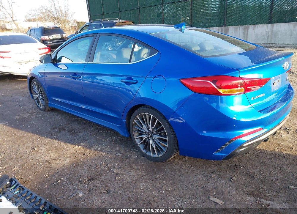 2017 HYUNDAI ELANTRA VIN: KMHD04LB9HU358493