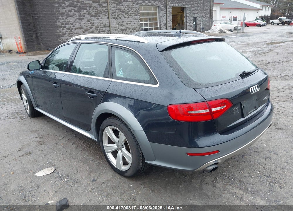 2013 AUDI ALLROAD VIN: WA1UFAFL5DA147464