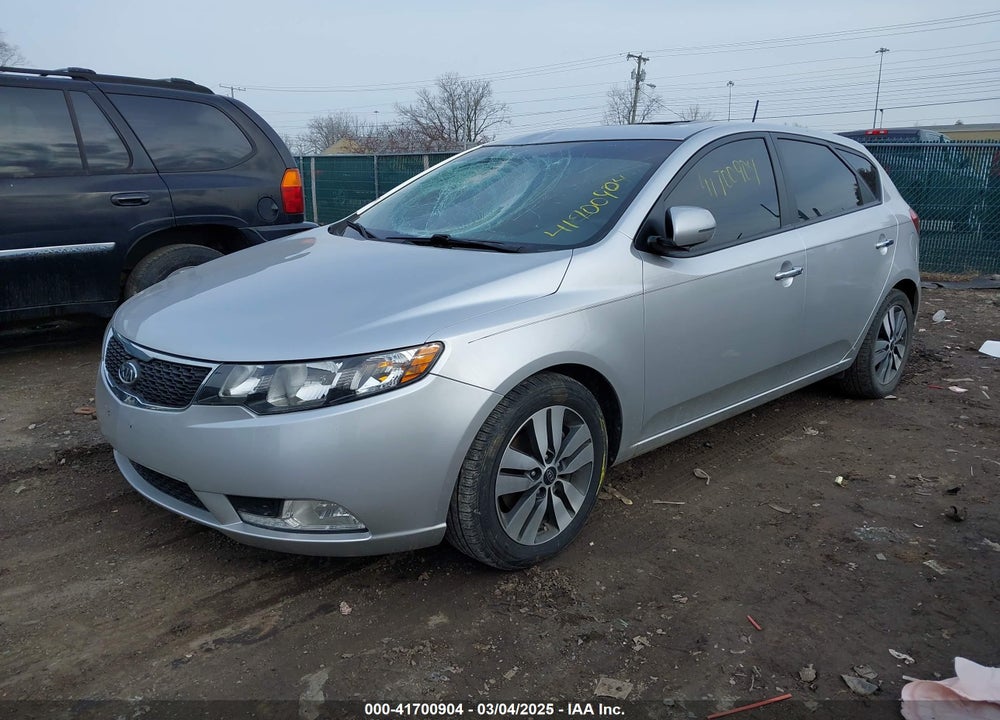 2013 KIA FORTE VIN: KNAFU5A25D5695058