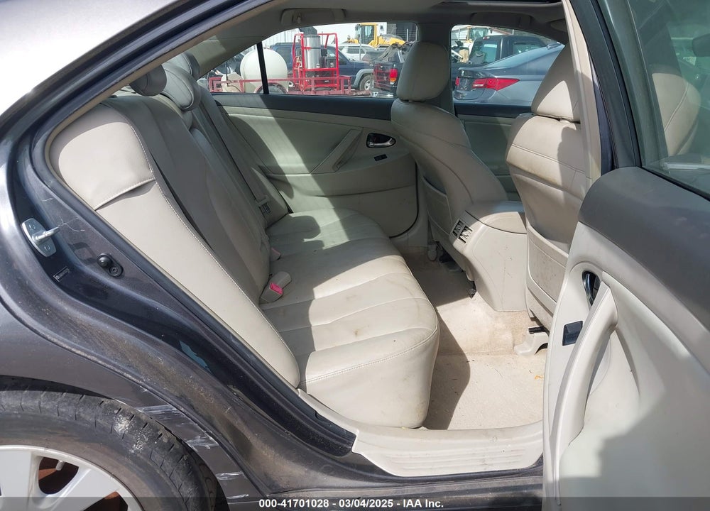 2007 TOYOTA CAMRY HYBRID VIN: JTNBB46KX73037581