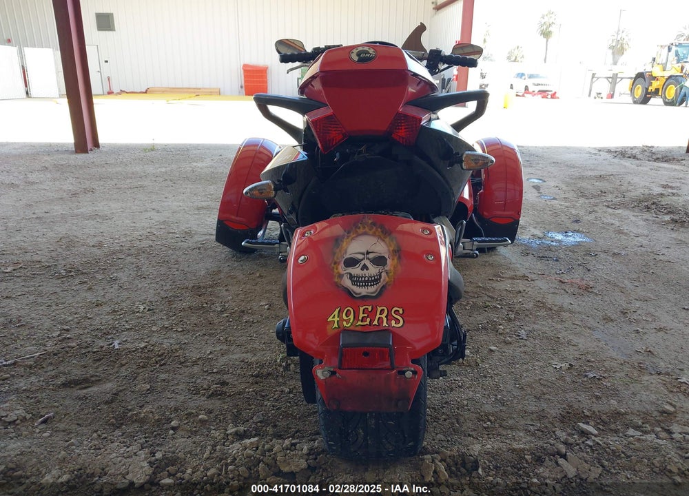 2009 CAN-AM SPYDER ROADSTER VIN: 2BXJAWA169V000199