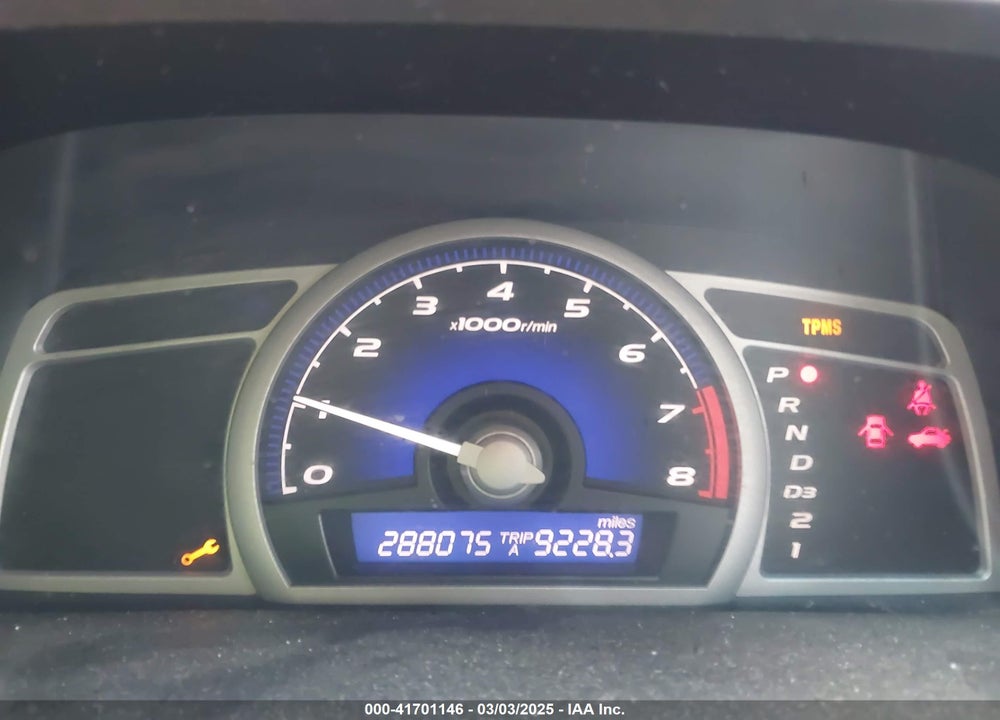 2010 HONDA CIVIC VIN: 2HGFG1B68AH501939