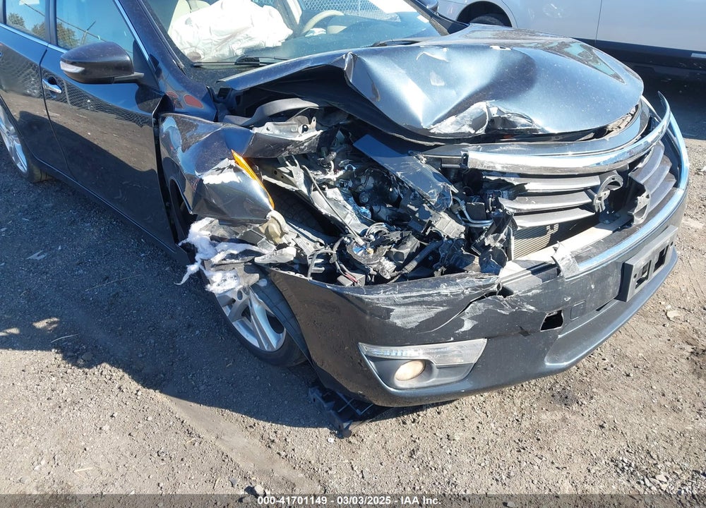 2013 NISSAN ALTIMA VIN: 1N4BL3AP4DC144738