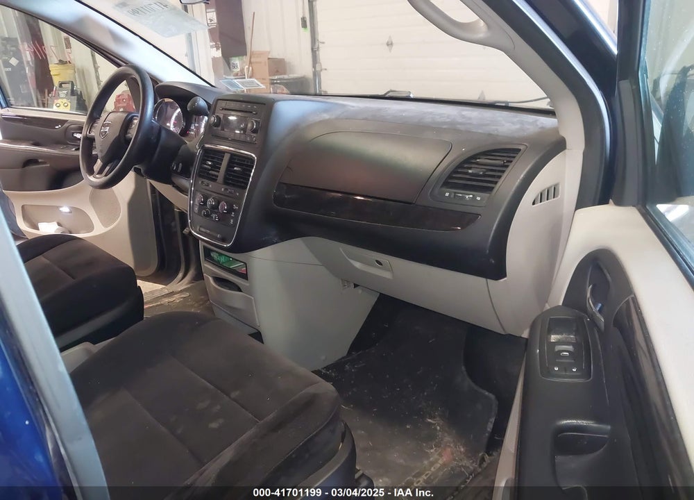 2013 DODGE GRAND CARAVAN VIN: 2C4RDGBG6DR601455