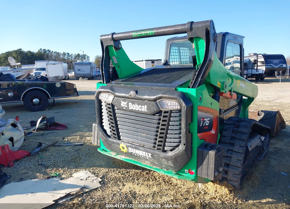 2023 BOBCAT T76 SKID STEER VIN: B4CE28114