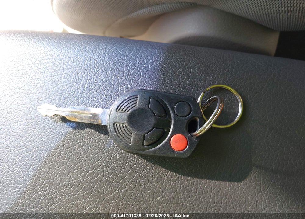 2010 FORD FUSION VIN: 3FAHP0HA1AR300181
