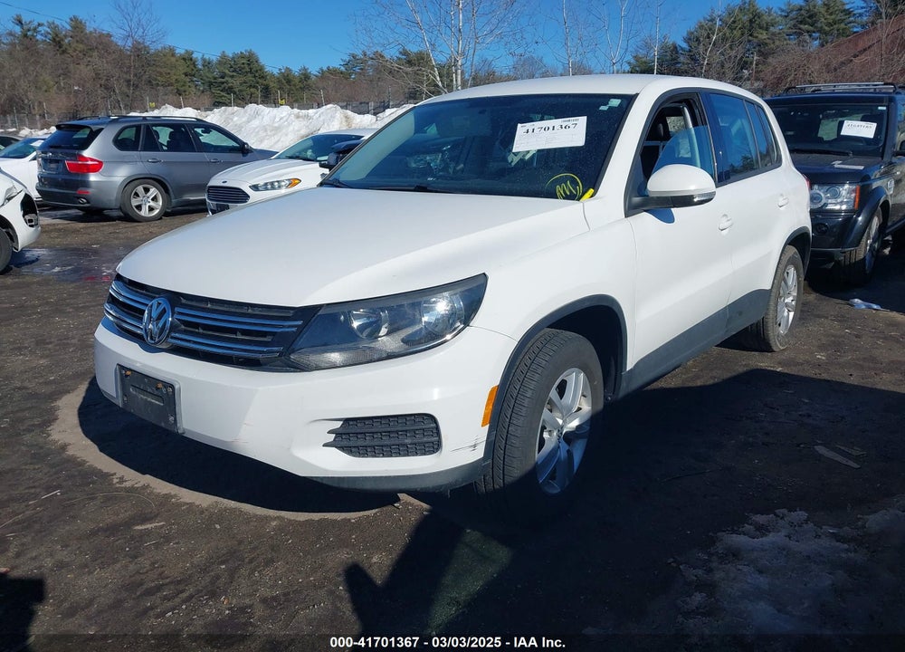 2012 VOLKSWAGEN TIGUAN VIN: WVGBV7AX8CW598785