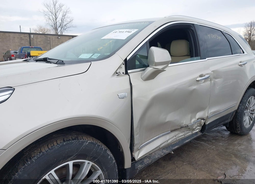 2017 CADILLAC XT5 VIN: 1GYKNDRS1HZ193928