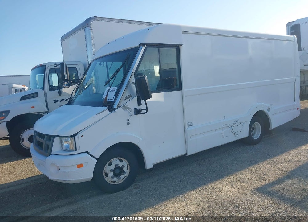 2015 ISUZU COMMERCIAL VAN VIN: JALB4T174F7W00058