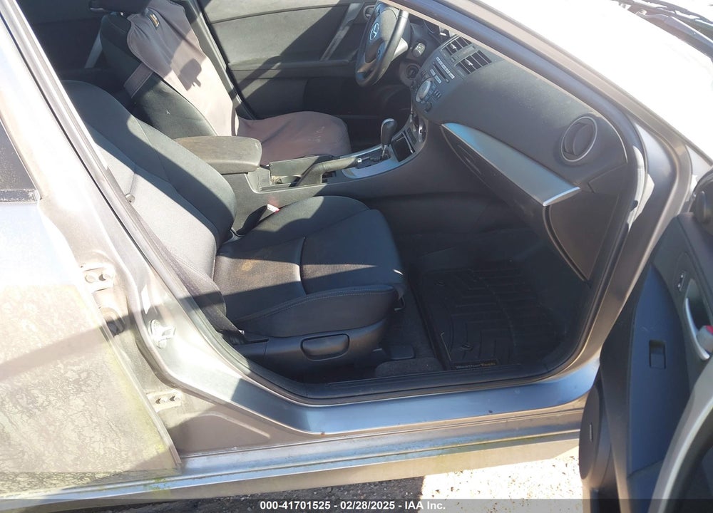 2010 MAZDA 3 S SPORT VIN: JM1BL1H54A1293080