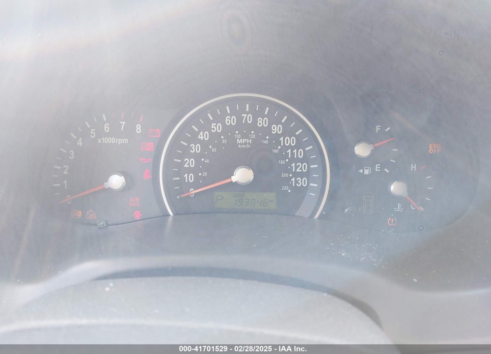 2006 KIA SEDONA VIN: KNDMB233166095431