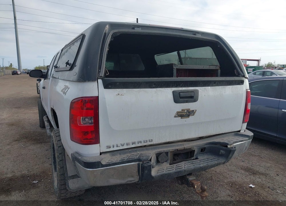 2009 CHEVROLET SILVERADO 2500HD WORK TRUCK VIN: 1GCHK49K19E104683