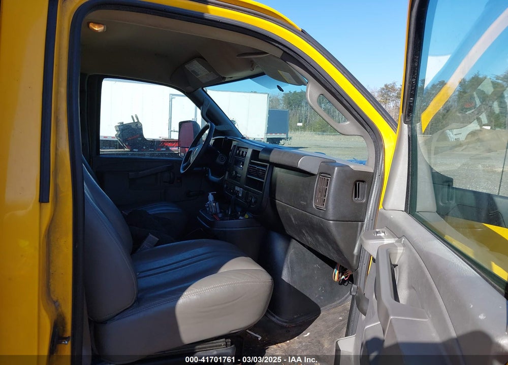 2018 GMC SAVANA CUTAWAY WORK VAN VIN: 7GZ37TCG1JN900674