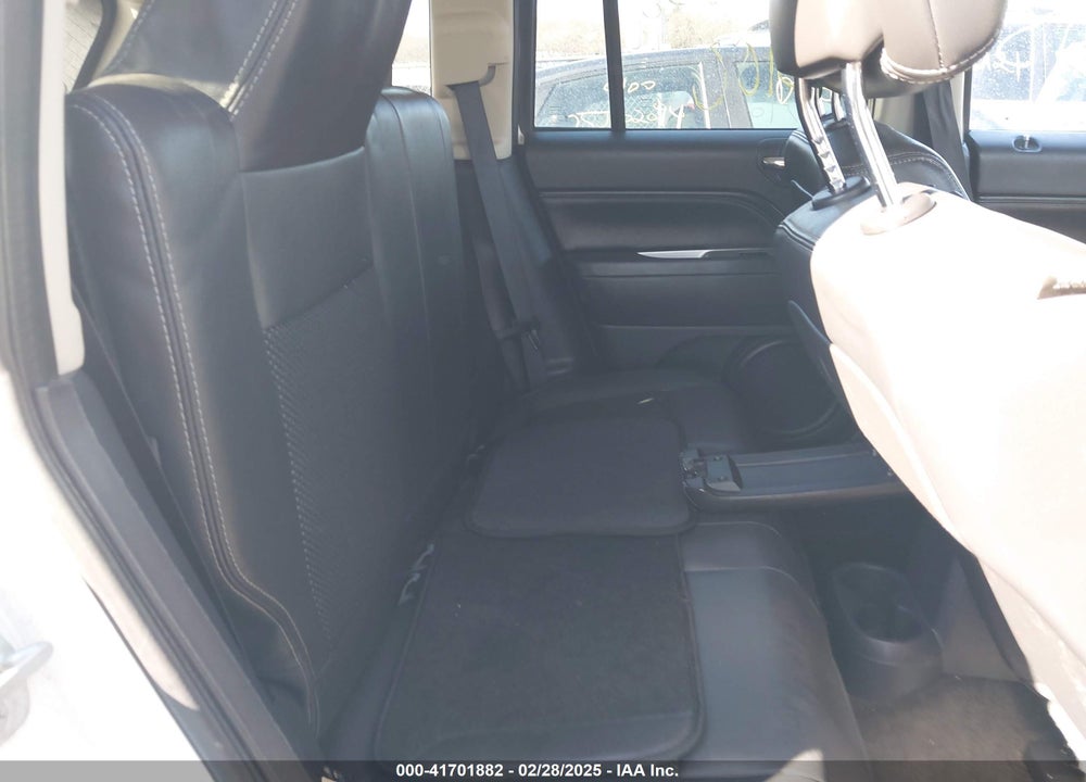 2014 JEEP COMPASS LATITUDE VIN: 1C4NJDEB4ED886554
