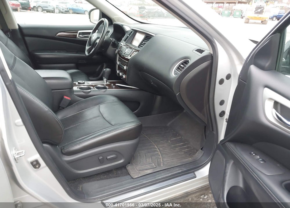 2013 NISSAN PATHFINDER PLATINUM VIN: 5N1AR2MM7DC678375