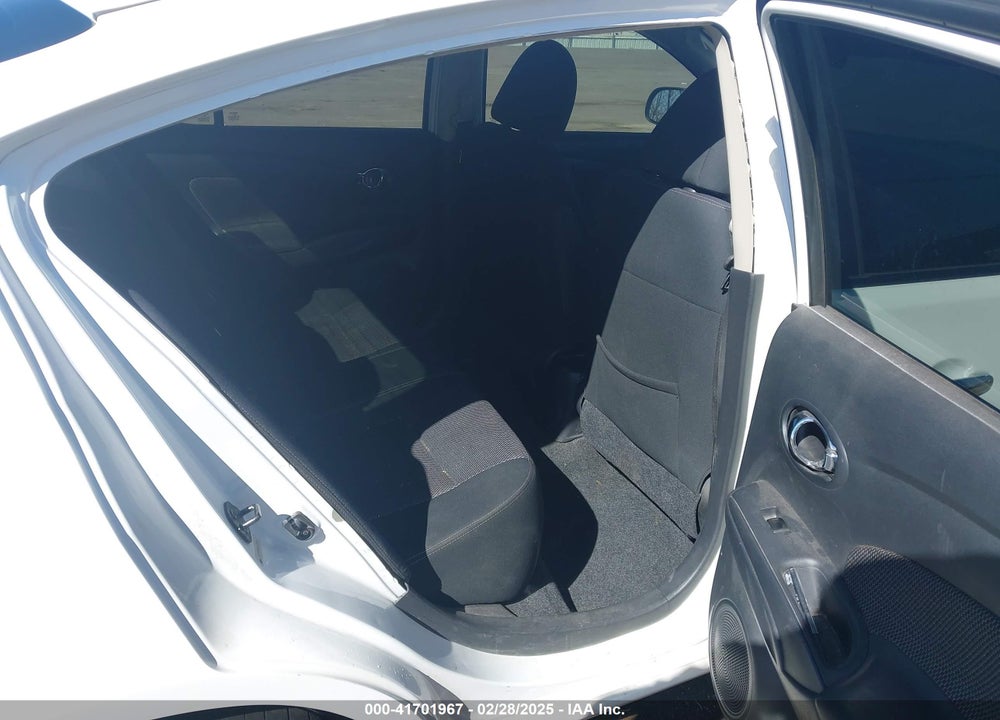 2014 NISSAN VERSA VIN: 3N1CN7APXEL825186