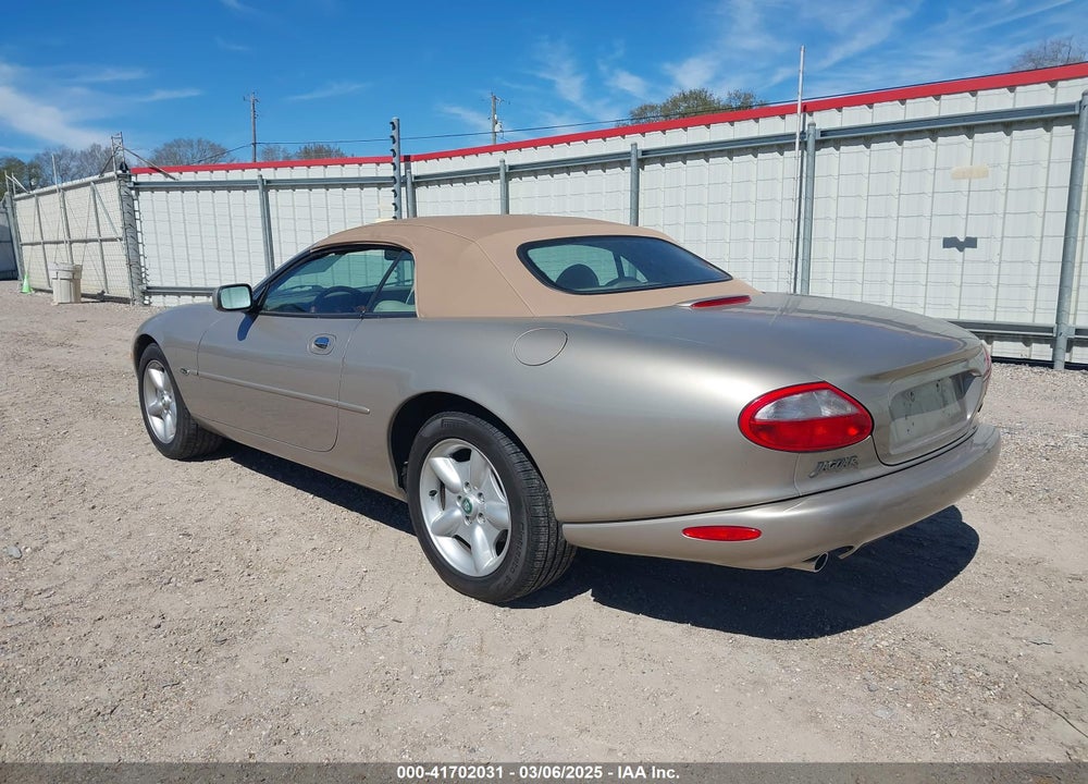 1997 JAGUAR XK8 VIN: SAJGX2745VC008813