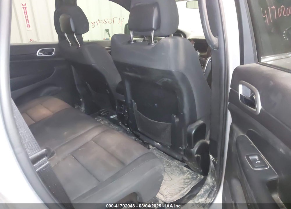 2018 JEEP GRAND CHEROKEE LAREDO E 4X4 VIN: 1C4RJFAG4JC467568