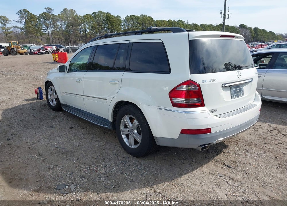 2008 MERCEDES-BENZ GL 450 VIN: 4JGBF71E98A305136